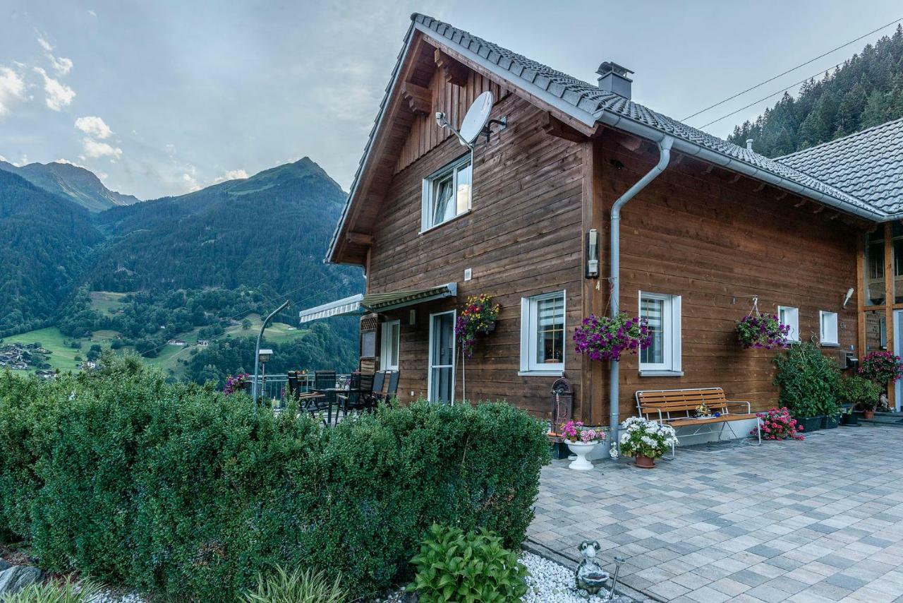 Haus Ambiatscha Lägenhet Sankt Gallenkirch Exteriör bild